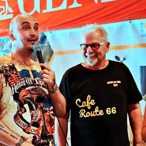 Natascha und Marco Krojer auf der Bühne in Reichenau.
