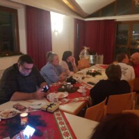 Natascha und Marco Krojer beim Weihnachtskonzert in der Pfarre Sooß.